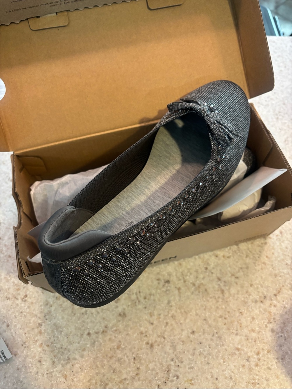BRAND NEW: Clarks Grey Women's Ballet Flats